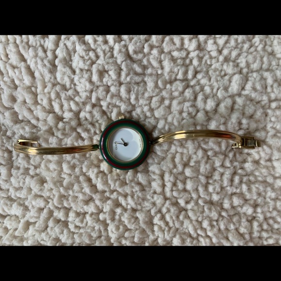 Vintage Gucci Watch - Picture 4 of 8